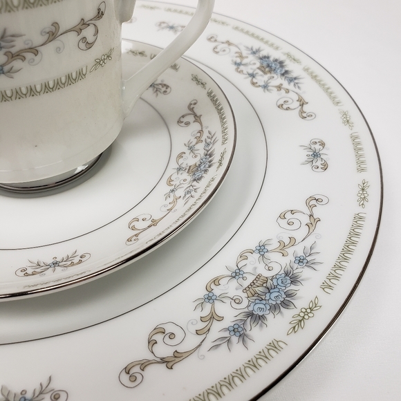 Diane by Wade Fine Porcelain China 3 Piece Set - Picture 14 of 16